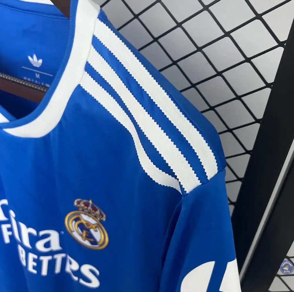 Maillot Real Madrid 2025/26 Third